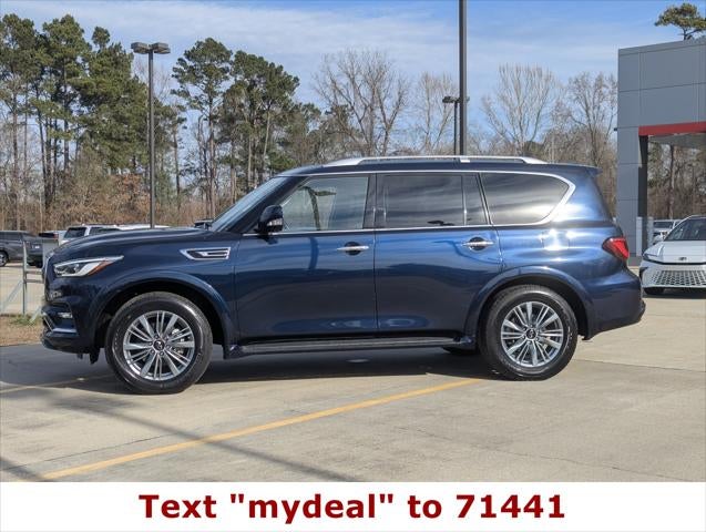 2024 INFINITI QX80 LUXE