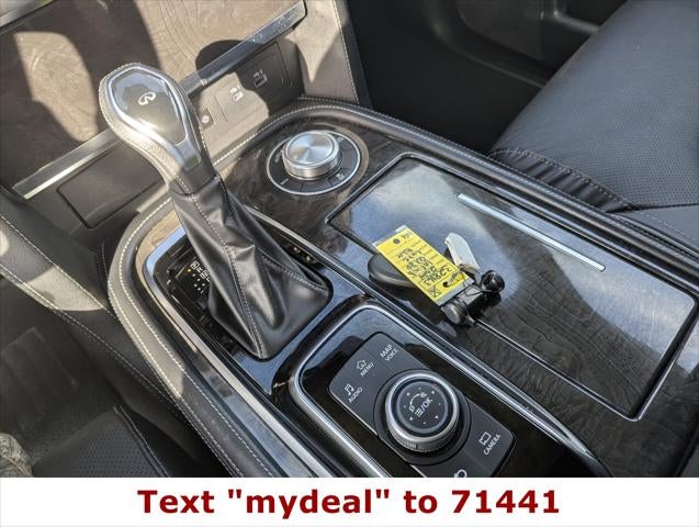 2024 INFINITI QX80 LUXE