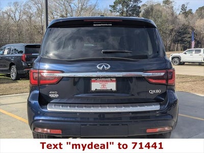 2024 INFINITI QX80 LUXE