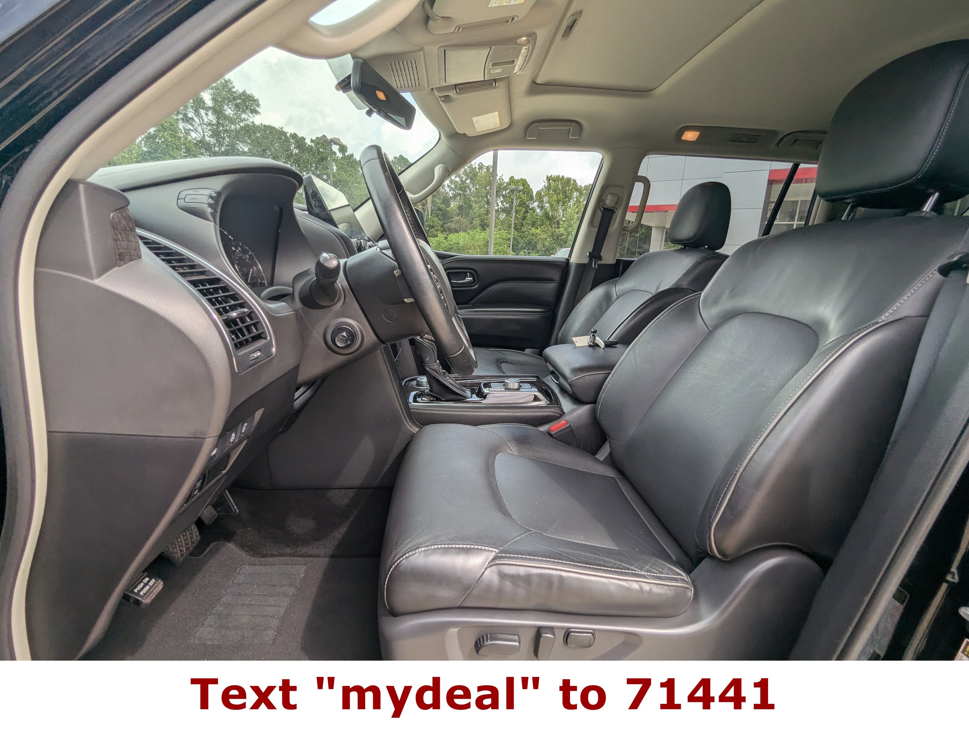 2022 INFINITI QX80 LUXE