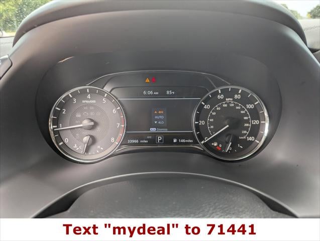 2022 INFINITI QX80 LUXE