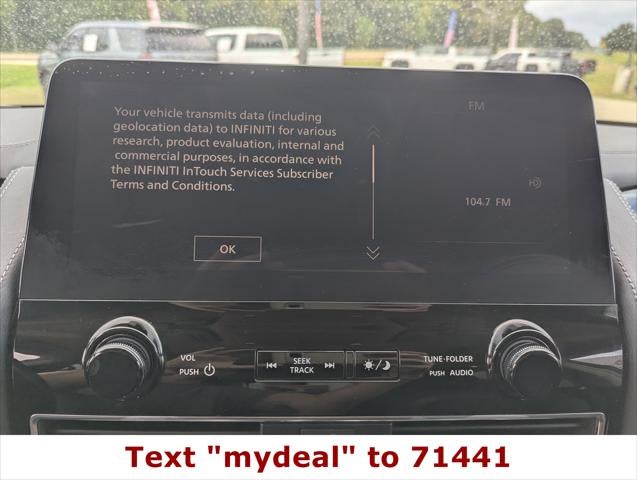 2022 INFINITI QX80 LUXE