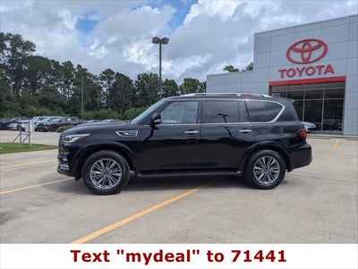 2022 INFINITI QX80 LUXE