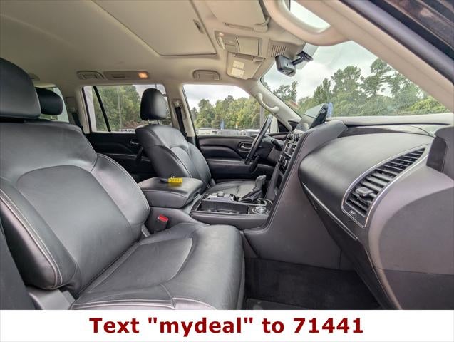 2022 INFINITI QX80 LUXE