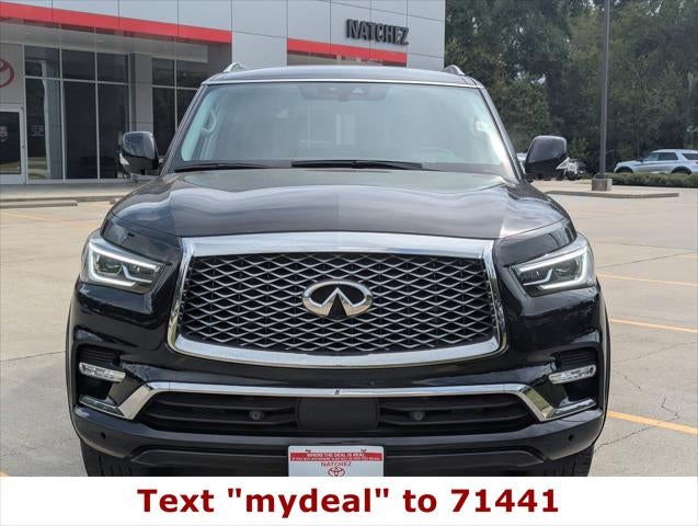 2022 INFINITI QX80 LUXE