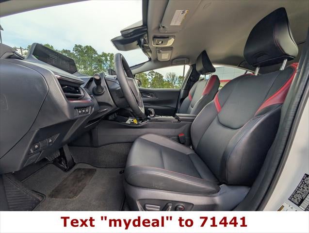 2025 Toyota Prius Plug-In Hybrid SE