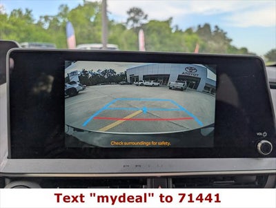 2025 Toyota Prius Plug-In Hybrid SE