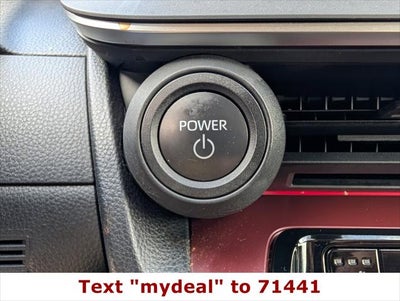 2025 Toyota Prius Plug-In Hybrid SE