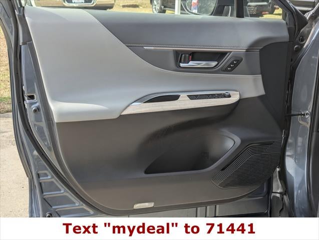 2022 Toyota Venza Limited