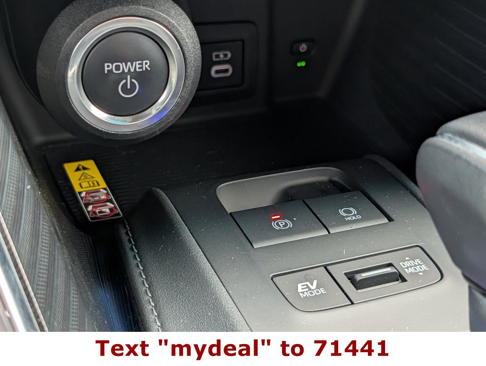 2024 Toyota Venza LE