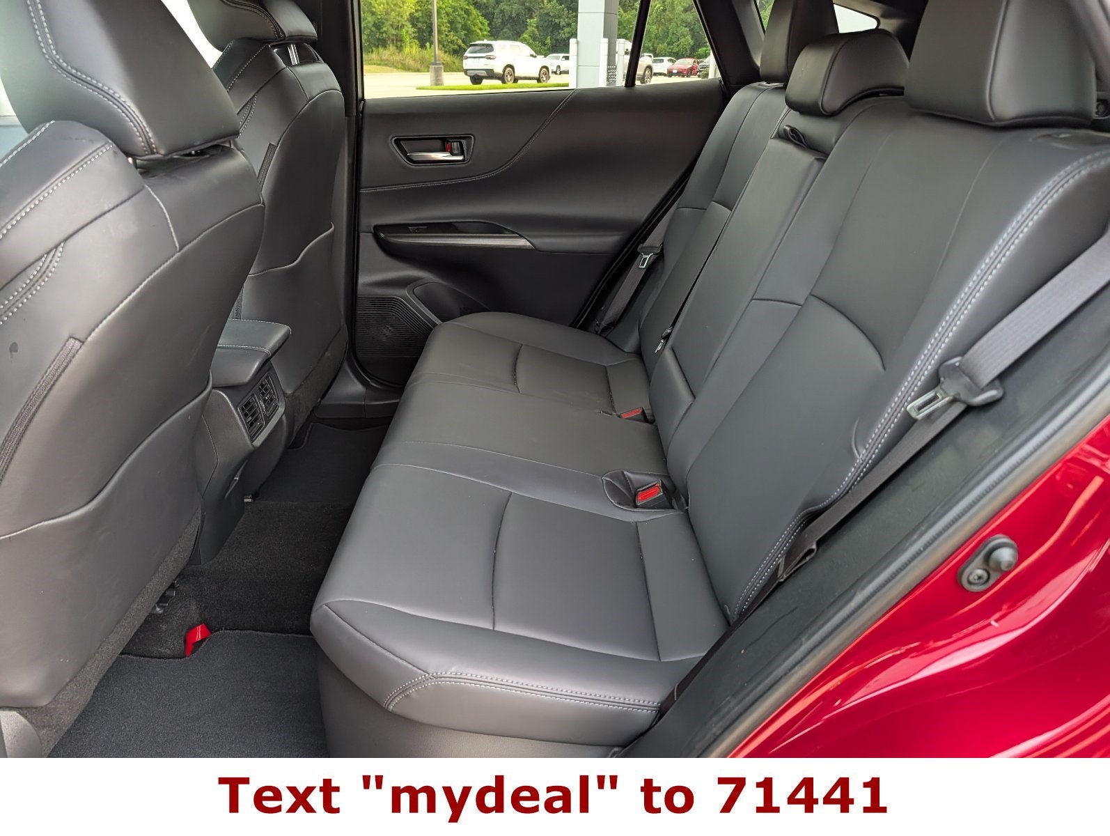 2024 Toyota Venza LE