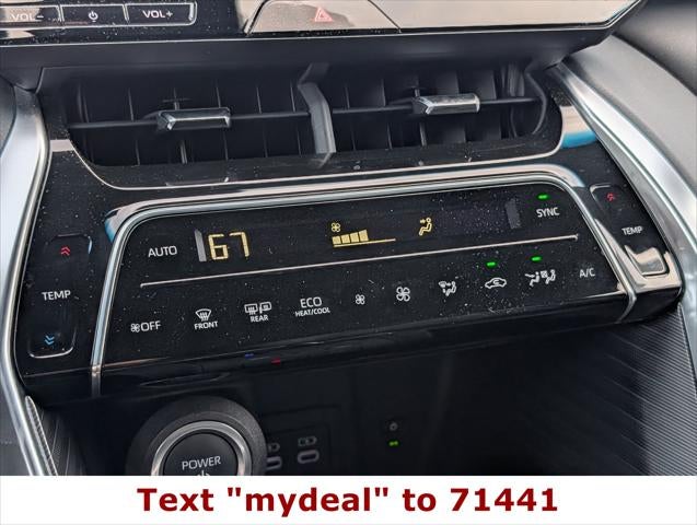 2024 Toyota Venza LE