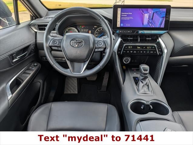 2024 Toyota Venza LE