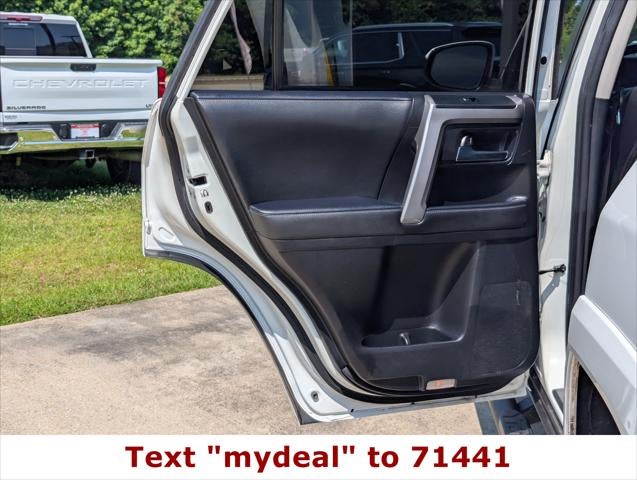 2022 Toyota 4Runner SR5