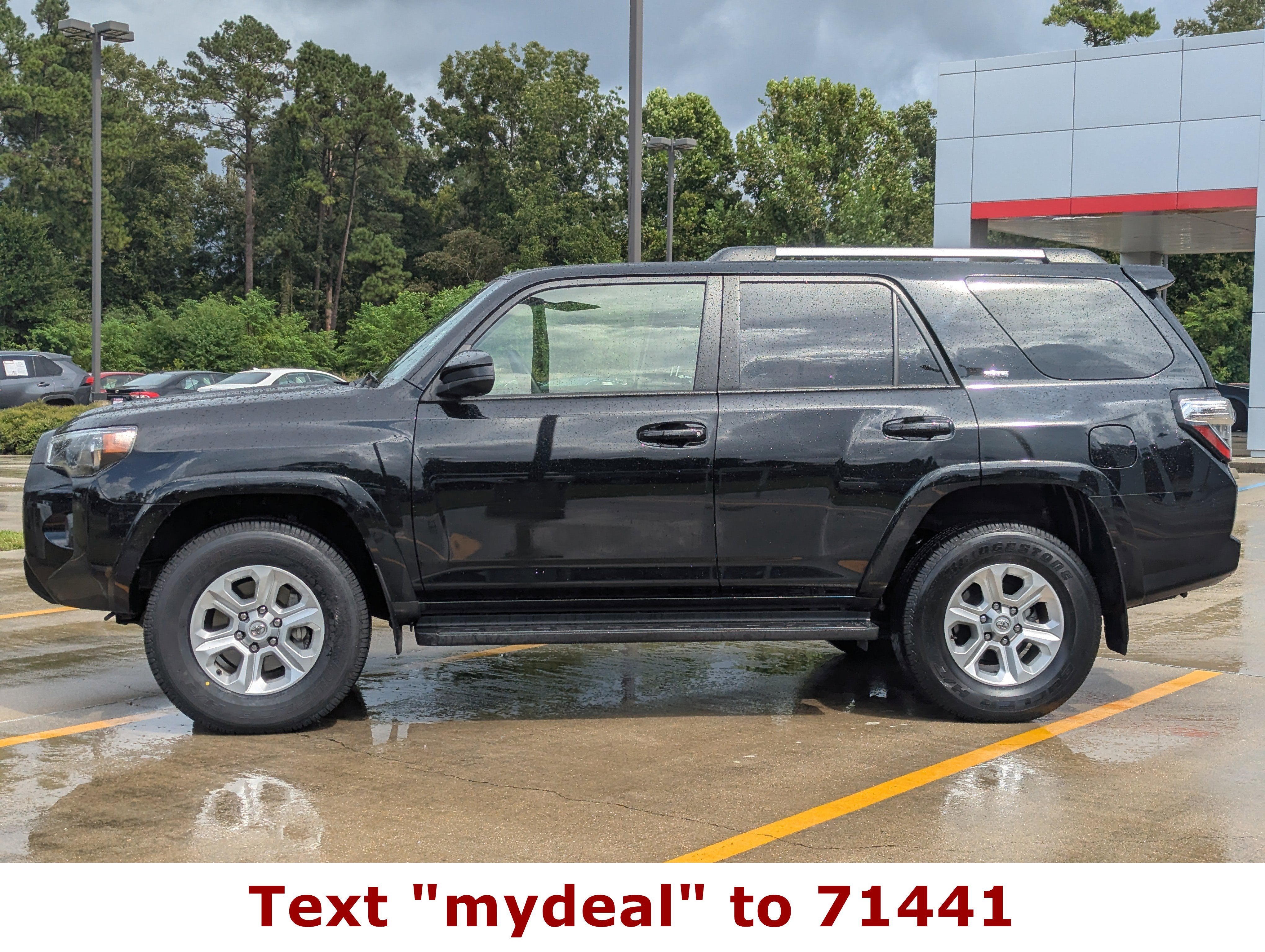 2024 Toyota 4Runner SR5