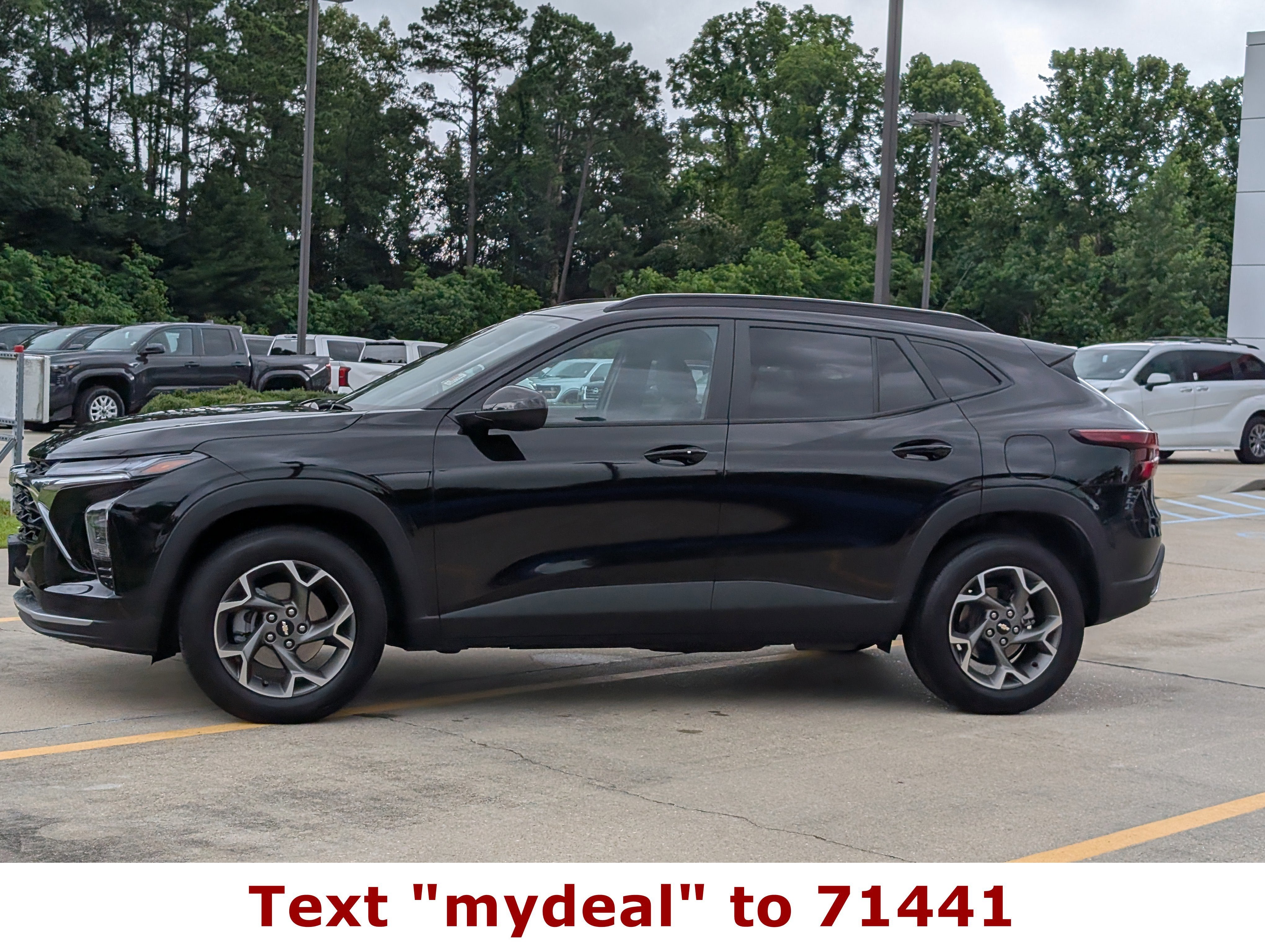 2025 Chevrolet Trax LT
