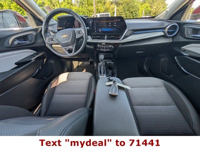 2025 Chevrolet Trax LT