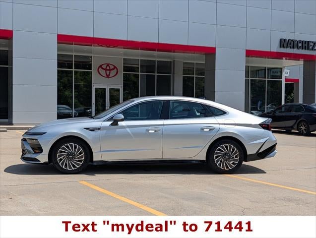 2025 Hyundai Sonata Hybrid SEL