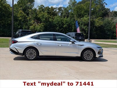 2025 Hyundai Sonata Hybrid SEL