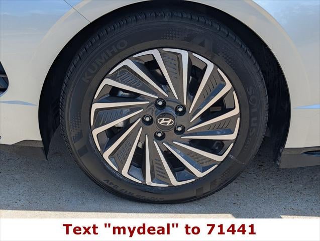 2025 Hyundai Sonata Hybrid SEL