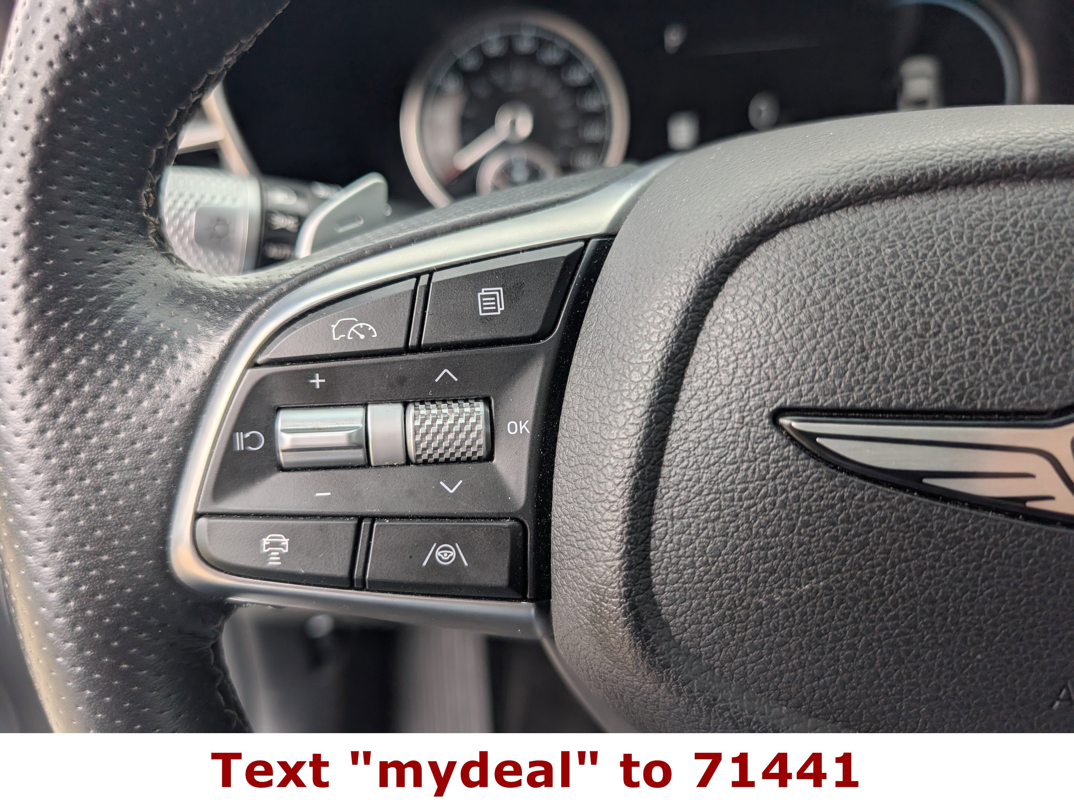 2025 Genesis G70 2.5T