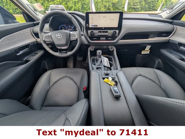 2026 Toyota Grand Highlander Platinum