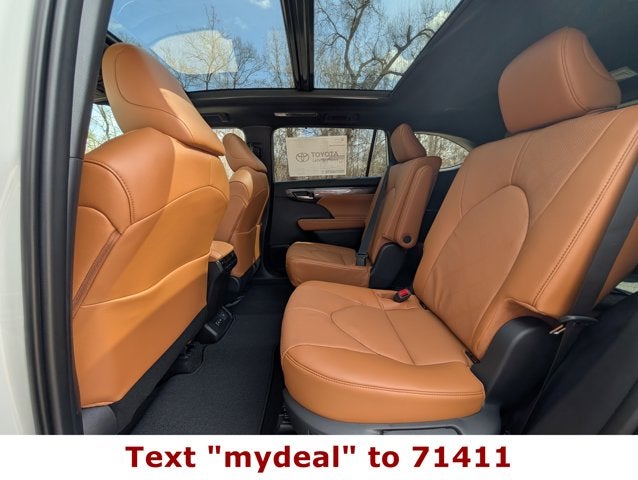 2026 Toyota Highlander Platinum