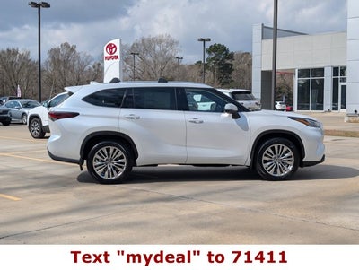 2026 Toyota Highlander Platinum