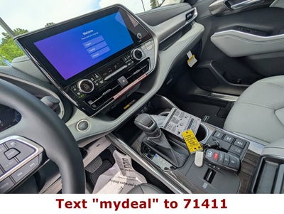 2026 Toyota Highlander Hybrid Limited