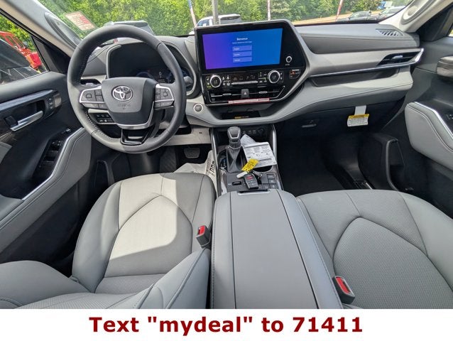 2026 Toyota Highlander Hybrid Limited