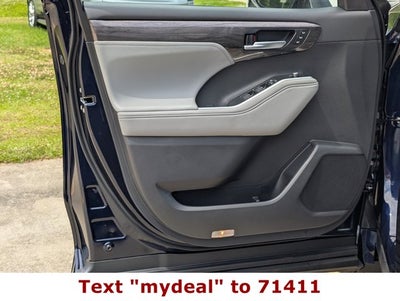 2026 Toyota Highlander Hybrid Limited