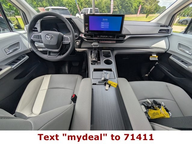 2026 Toyota Sienna XLE