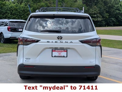 2026 Toyota Sienna XLE