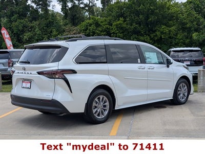 2026 Toyota Sienna XLE