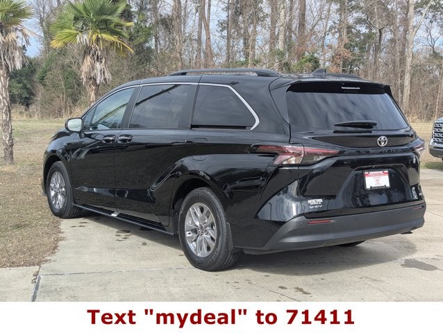 2026 Toyota Sienna XLE
