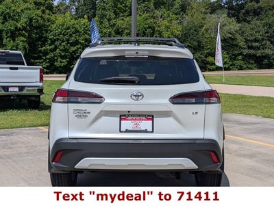 2026 Toyota Corolla Cross LE