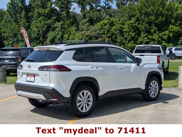 2026 Toyota Corolla Cross LE