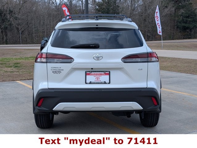 2026 Toyota Corolla Cross LE