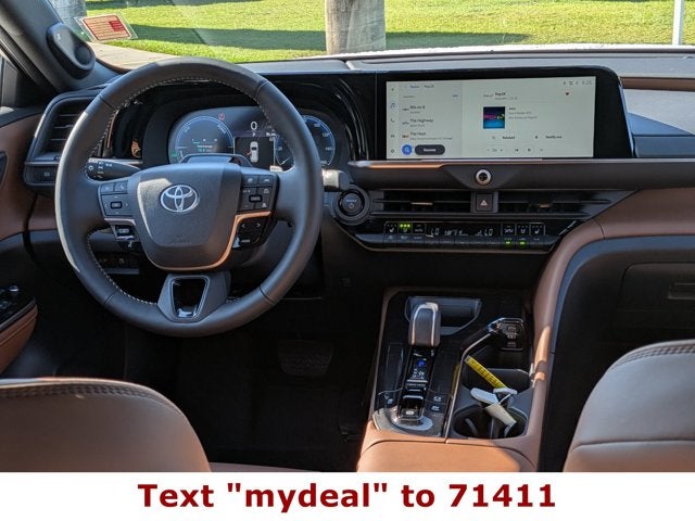 2026 Toyota Toyota Crown Signia Limited
