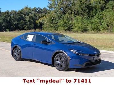 2027 Toyota Prius LE