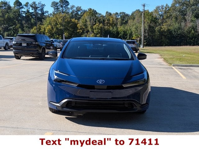 2027 Toyota Prius LE