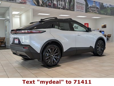 2026 Toyota C-HR XSE
