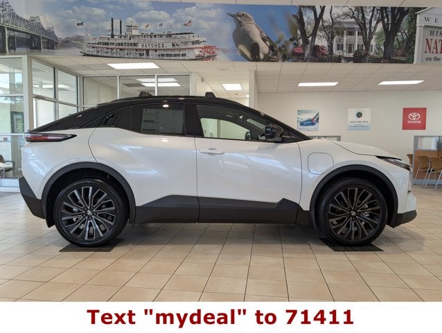 2026 Toyota C-HR XSE