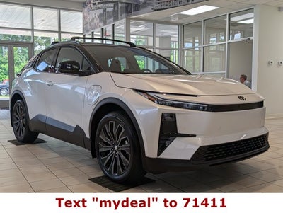 2026 Toyota C-HR XSE