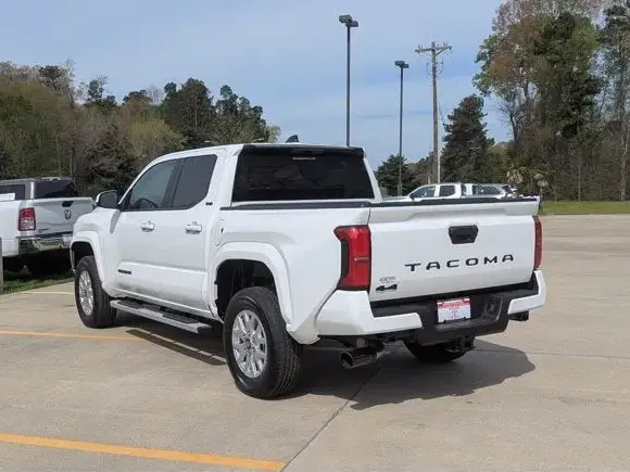 2025 Toyota Tacoma exterior