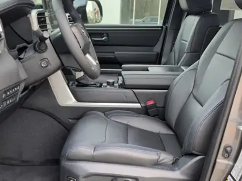 2025 Toyota Tundra seats