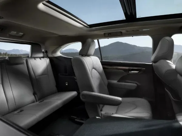 2026 Toyota Highlander Hybrid Interior