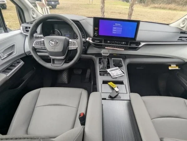 2026 Toyota Sienna Dashboard